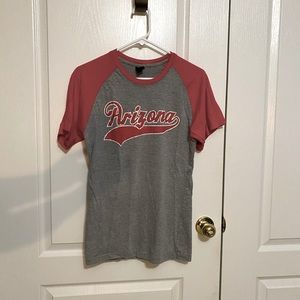 Arizona quarter length T-shirt. Small.